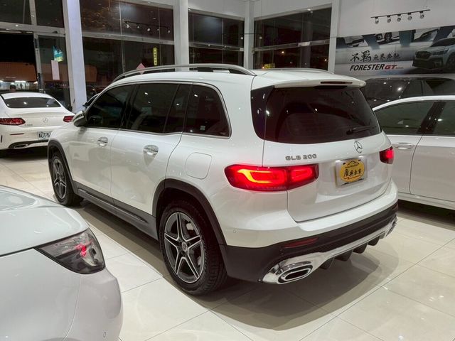 M-BENZ賓士 GLB200  第8張相片