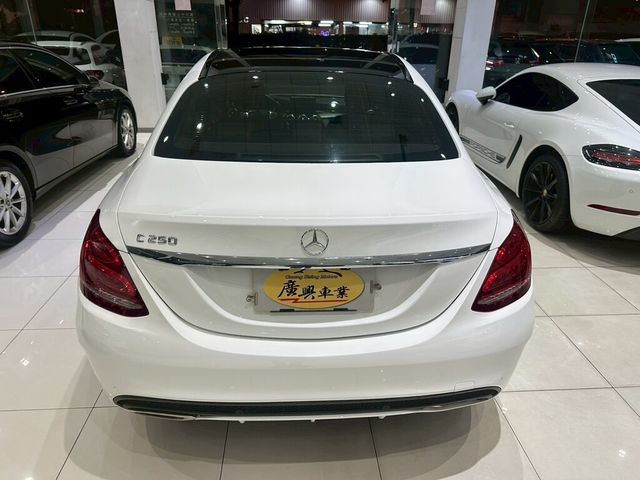 M-BENZ賓士 C250  第4張相片