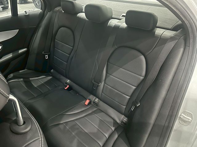 M-BENZ賓士 C250  第13張相片