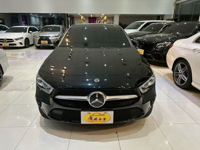 M-BENZ賓士 A200  第3張相片