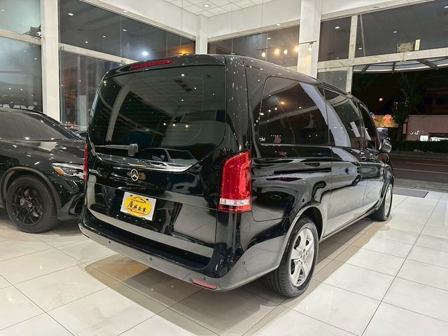 M-BENZ賓士 V250 D  第2張相片