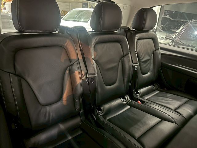 M-BENZ賓士 V250 D  第15張相片