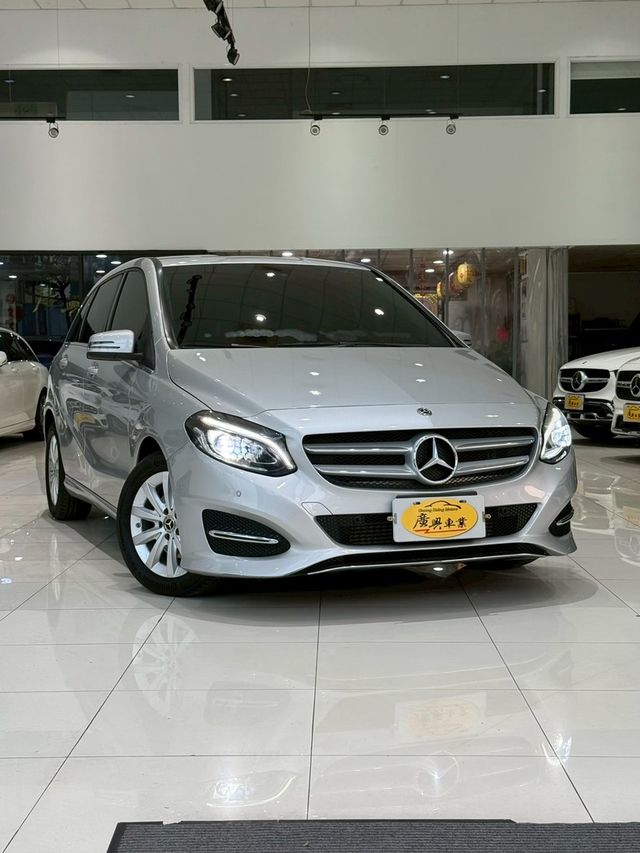 M-BENZ賓士 B180  第1張相片