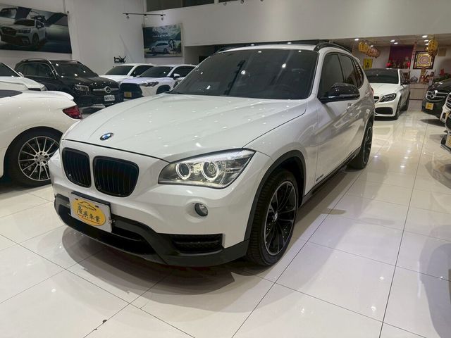 BMW寶馬 X1  第1張相片