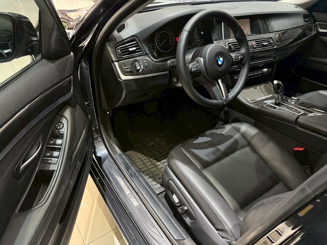 BMW寶馬 520I  第7張相片