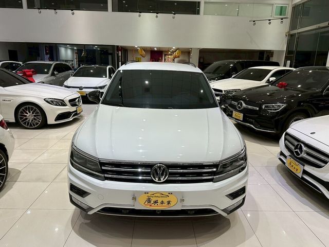 VOLKSWAGEN福斯 TIGUAN  第3張相片