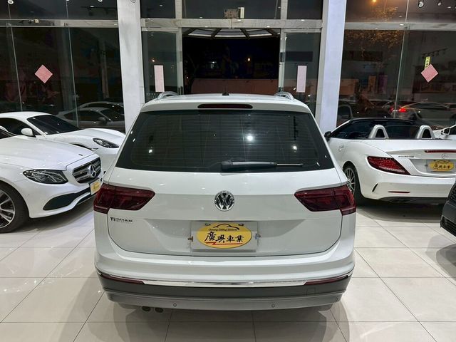 VOLKSWAGEN福斯 TIGUAN  第4張相片