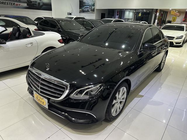 M-BENZ賓士 E250  第1張相片