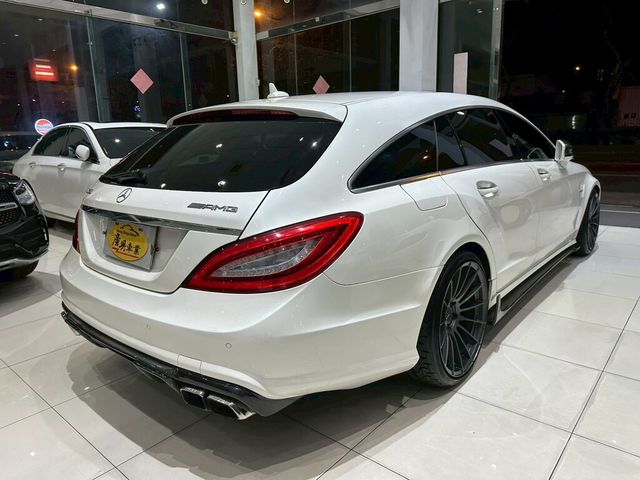 M-BENZ賓士 CLS63 AMG SHOOTING BRAKE  第3張相片