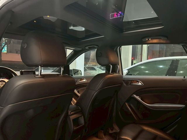 M-BENZ賓士 B200  第9張相片