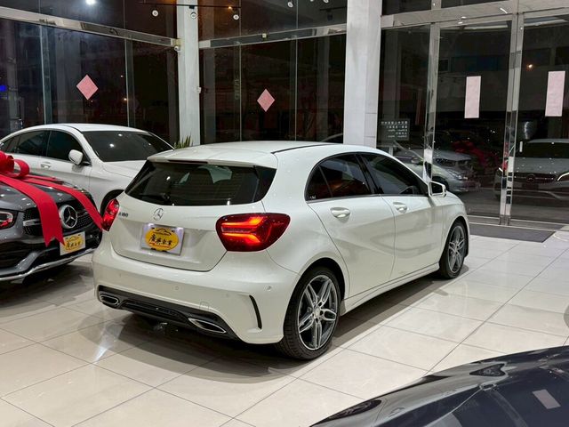 M-BENZ賓士 A180  第2張相片