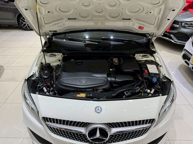 M-BENZ賓士 A180  第6張相片