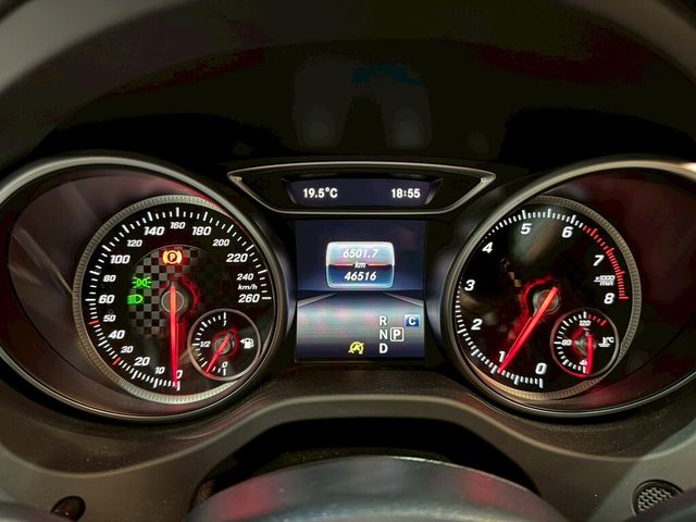 M-BENZ賓士 A180  第10張相片