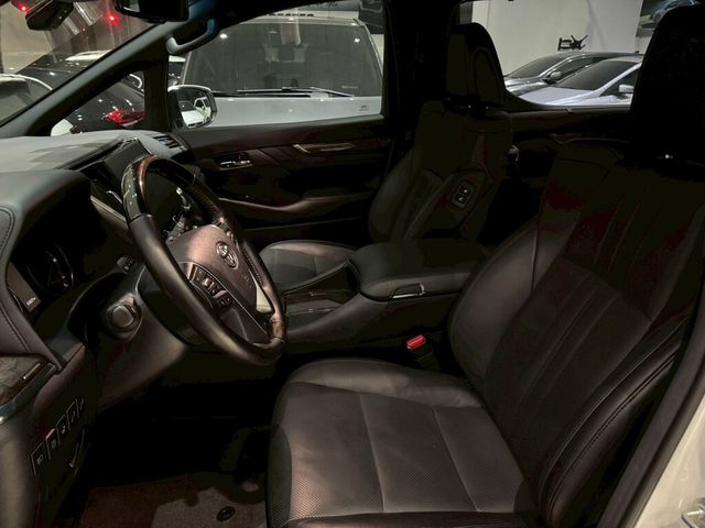 TOYOTA豐田 ALPHARD  第13張相片