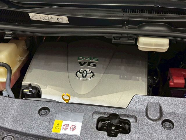 TOYOTA豐田 ALPHARD  第20張相片