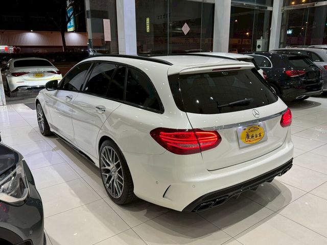 M-BENZ賓士 C63 S AMG  第8張相片