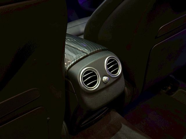 M-BENZ賓士 C63 S AMG  第19張相片