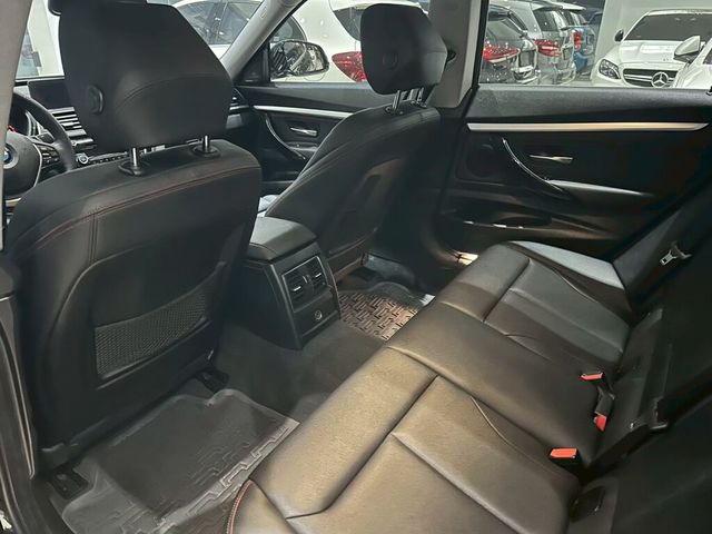 BMW寶馬 320I GT  第13張相片