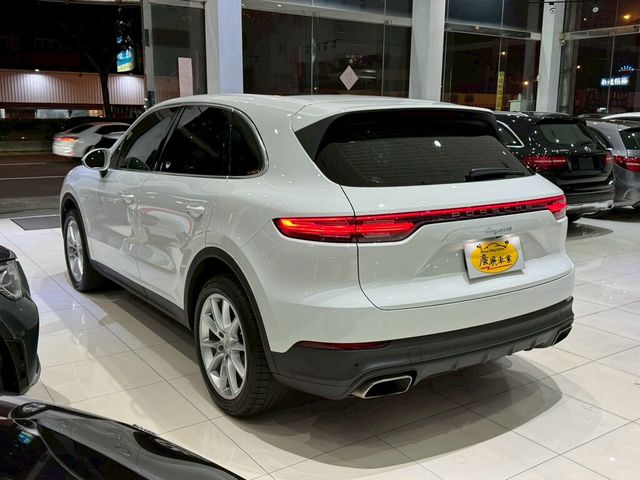 PORSCHE保時捷 CAYENNE  第4張相片