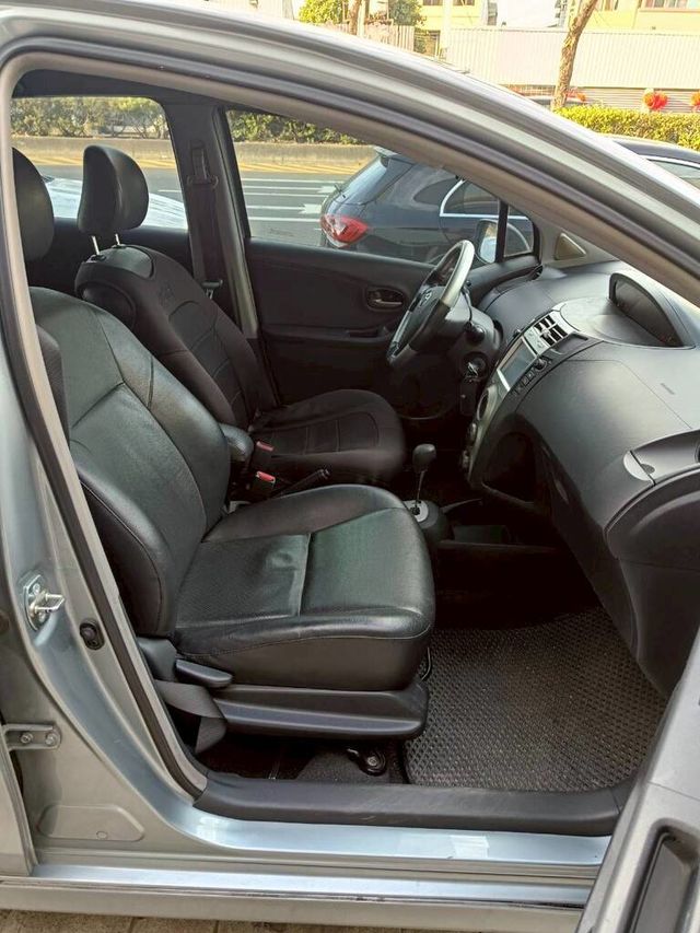 TOYOTA豐田 YARIS  第11張相片