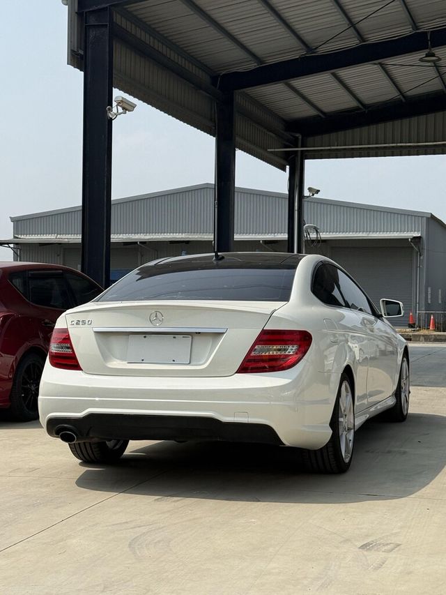 M-BENZ賓士 C250  第4張相片