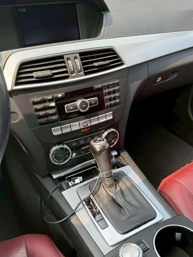 M-BENZ賓士 C250  第10張相片