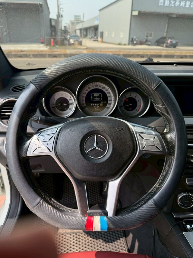 M-BENZ賓士 C250  第12張相片