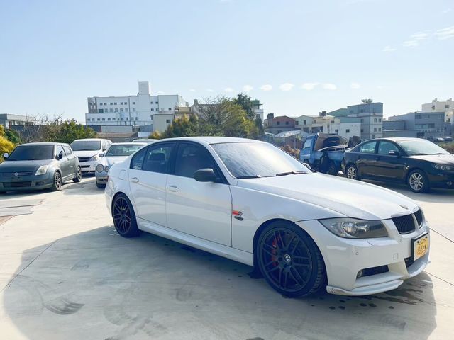 BMW寶馬 335I  第2張相片