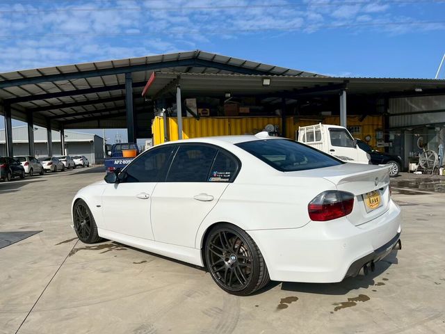 BMW寶馬 335I  第5張相片