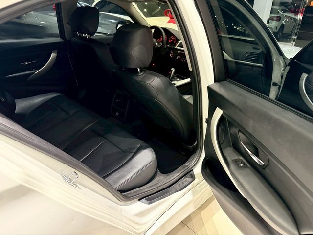 BMW寶馬 328I  第14張相片