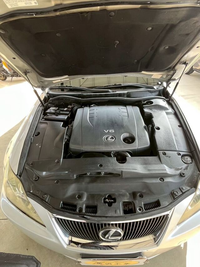 LEXUS凌志 IS250  第13張相片