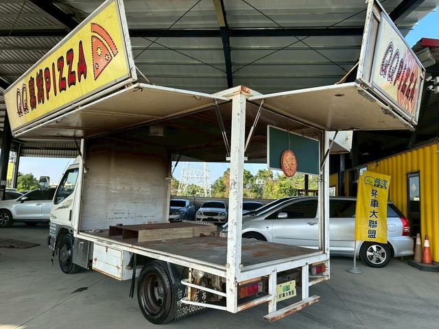 MITSUBISHI三菱 CANTER  第10張相片