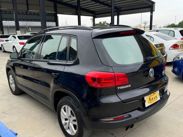 VOLKSWAGEN福斯 TIGUAN  第16張相片