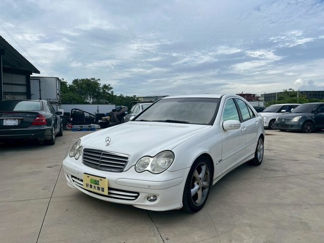M-BENZ賓士 C230  第2張相片