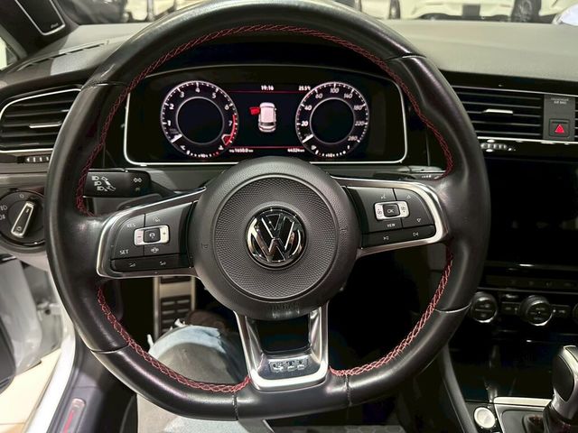 VOLKSWAGEN福斯 GOLF GTI  第9張相片