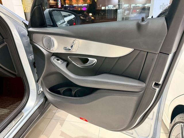 M-BENZ賓士 GLC250  第18張相片