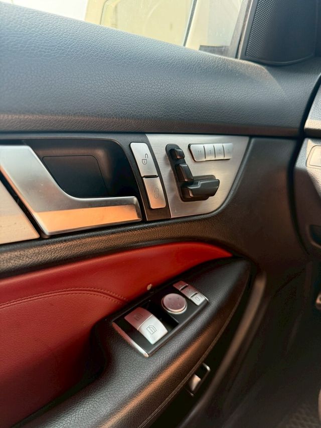 M-BENZ賓士 C250 COUPE  第7張相片