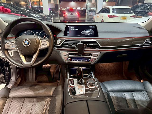 BMW寶馬 730D  第7張相片