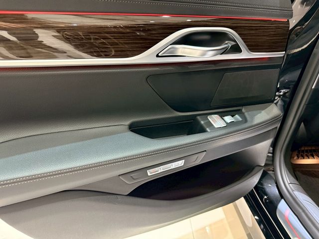 BMW寶馬 730D  第10張相片