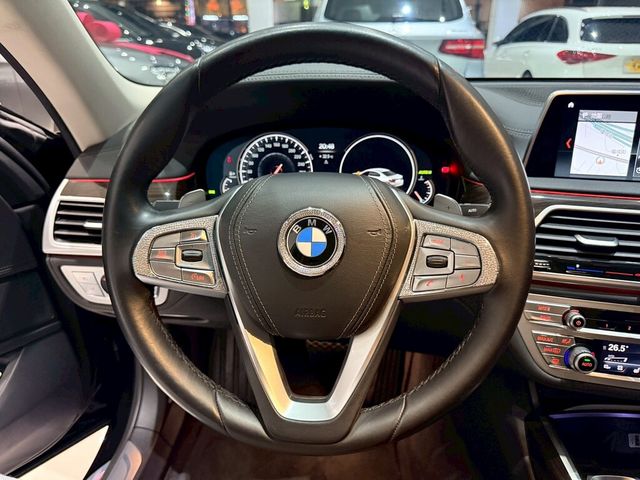 BMW寶馬 730D  第13張相片