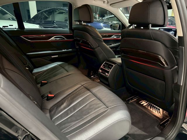 BMW寶馬 730D  第16張相片