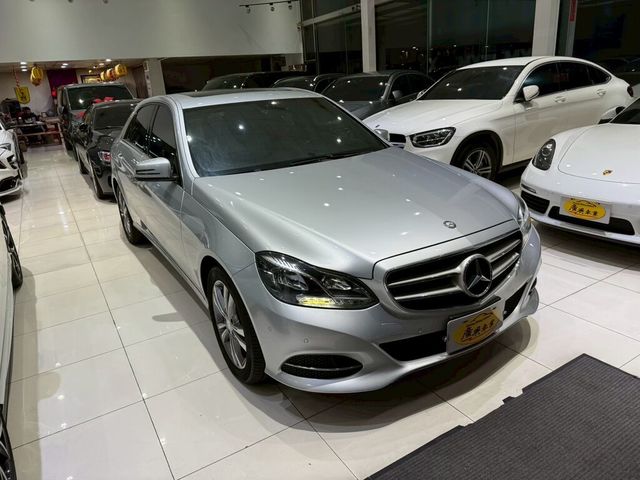 M-BENZ賓士 E250  第3張相片