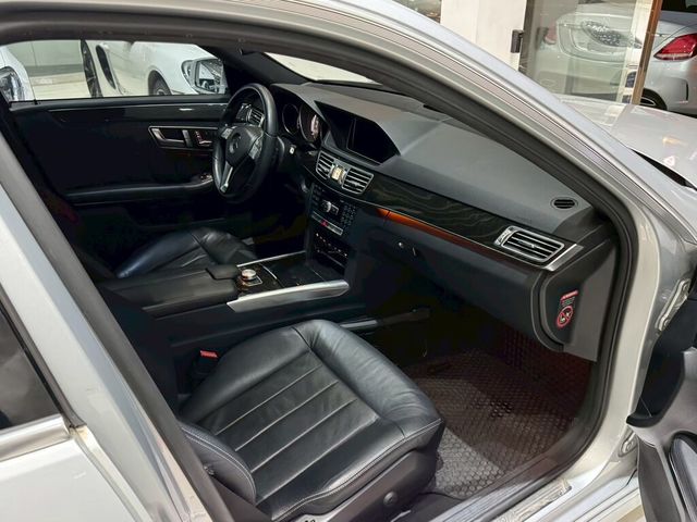 M-BENZ賓士 E250  第11張相片