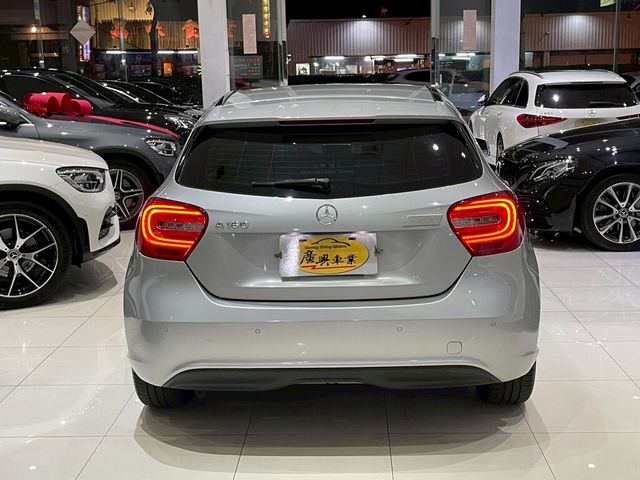 M-BENZ賓士 A180  第6張相片