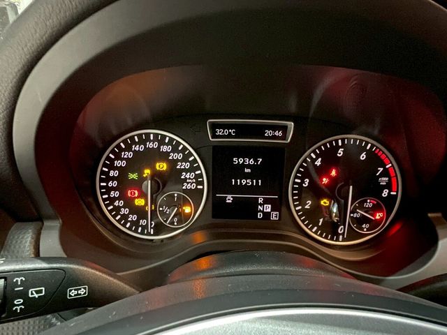 M-BENZ賓士 A180  第8張相片