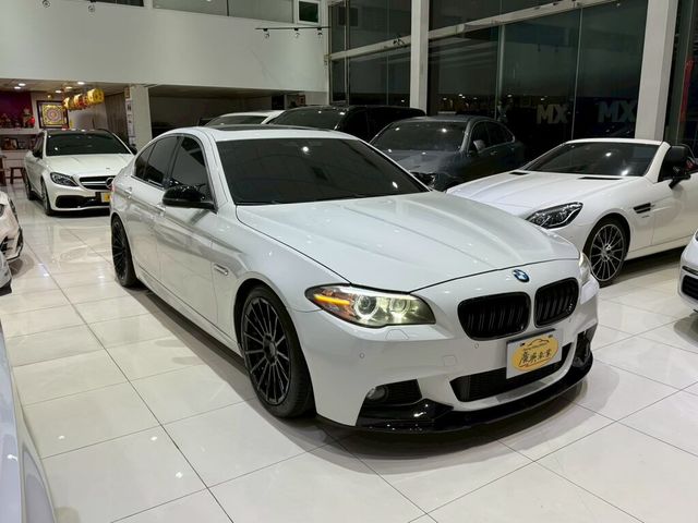 BMW寶馬 528I  第3張相片