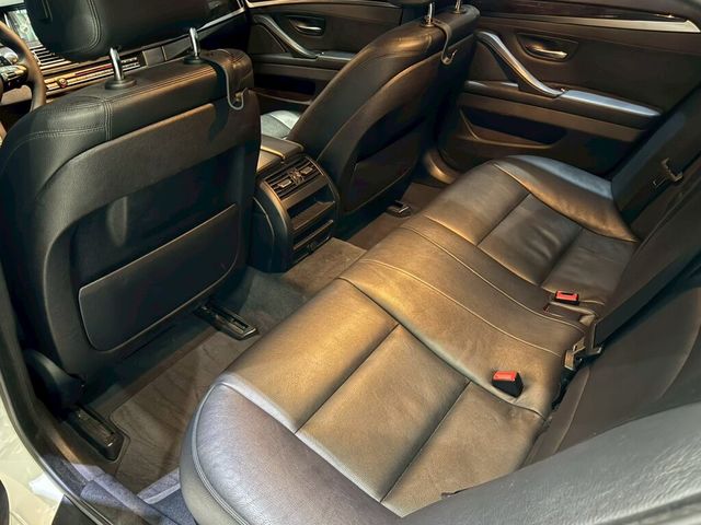 BMW寶馬 528I  第15張相片