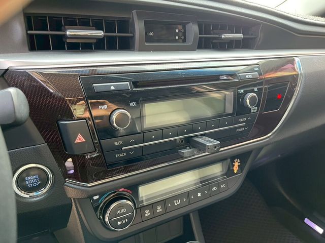 TOYOTA豐田 ALTIS  第7張相片