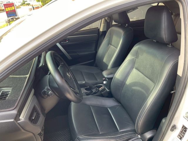 TOYOTA豐田 ALTIS  第10張相片