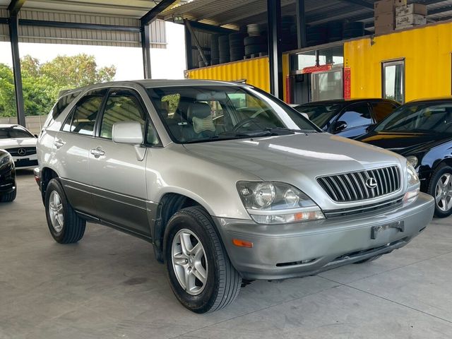 LEXUS凌志 RX300  第3張相片